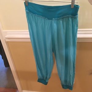 LOOSE HIPPIE PANTS